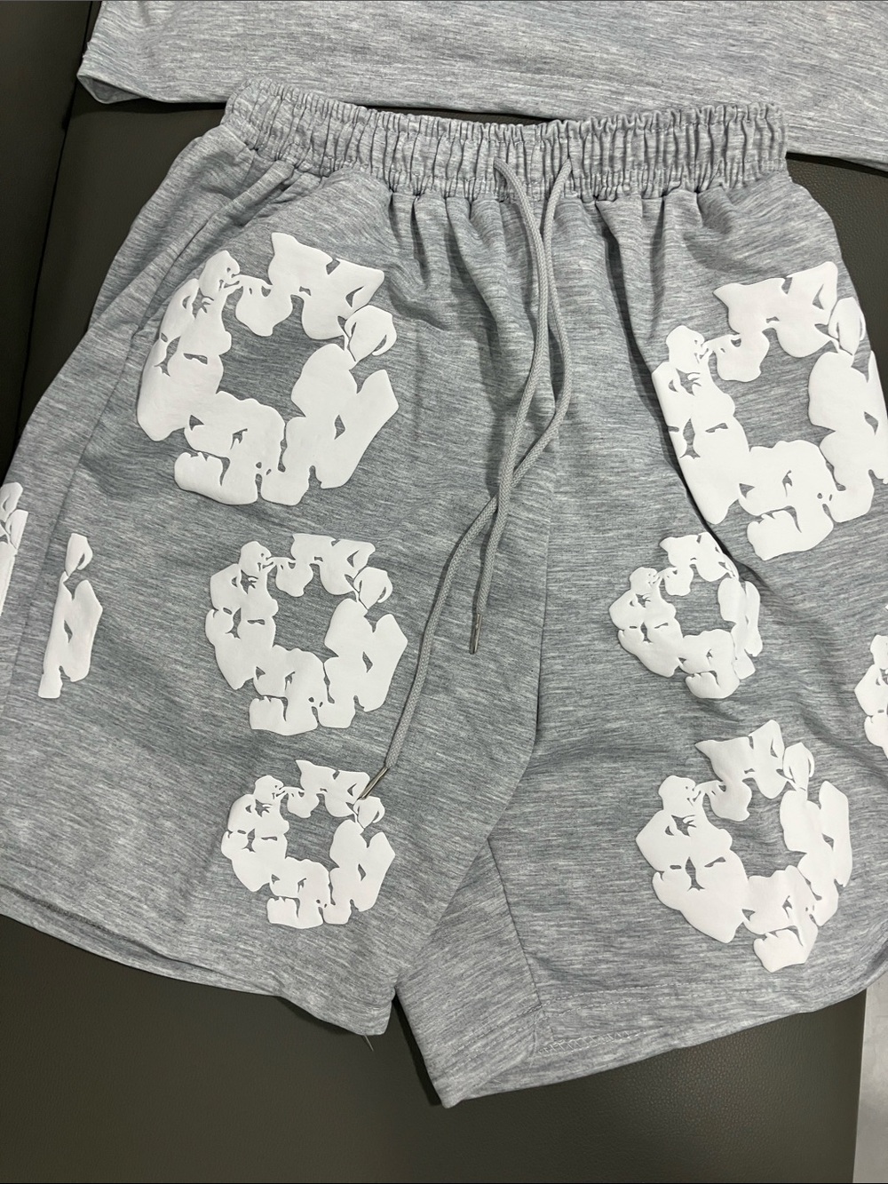Gray Short Sleeve Tee with White Graphic Motif - Women's Casual Top - Picture 3 of 8